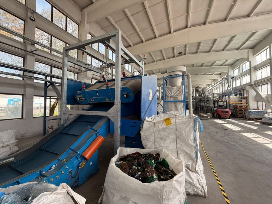 Metal separation on the PET recycling line